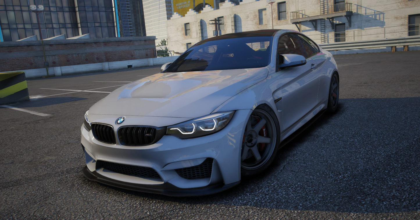 BMW M4 CS