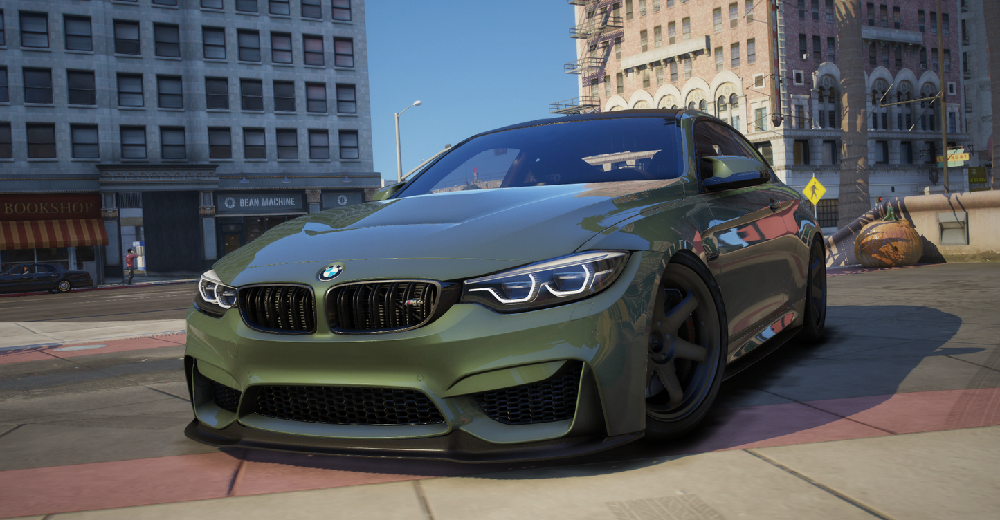 BMW M4 CS